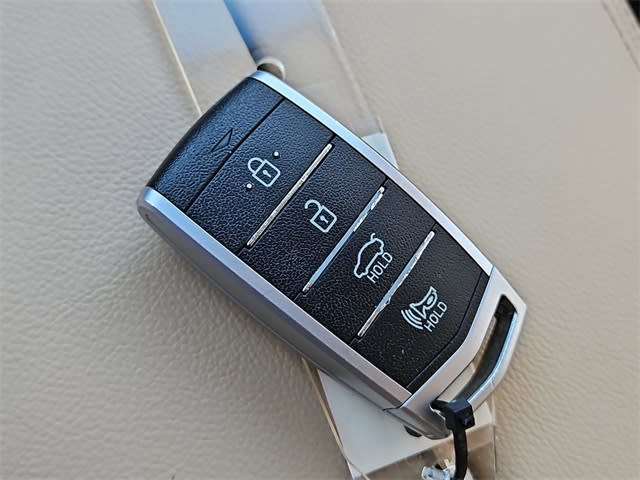 Thumbnail: 2017 Genesis G80 - 19