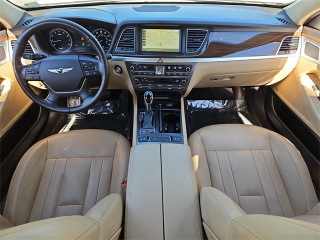 Thumbnail: 2017 Genesis G80 - 10