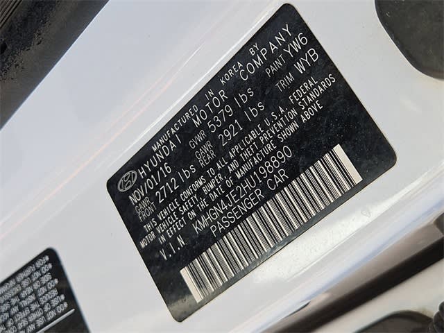 Thumbnail: 2017 Genesis G80 - 20