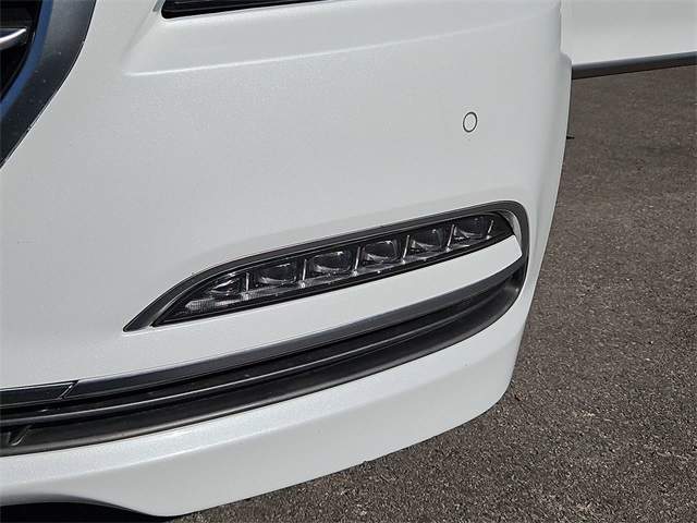 Thumbnail: 2017 Genesis G80 - 7