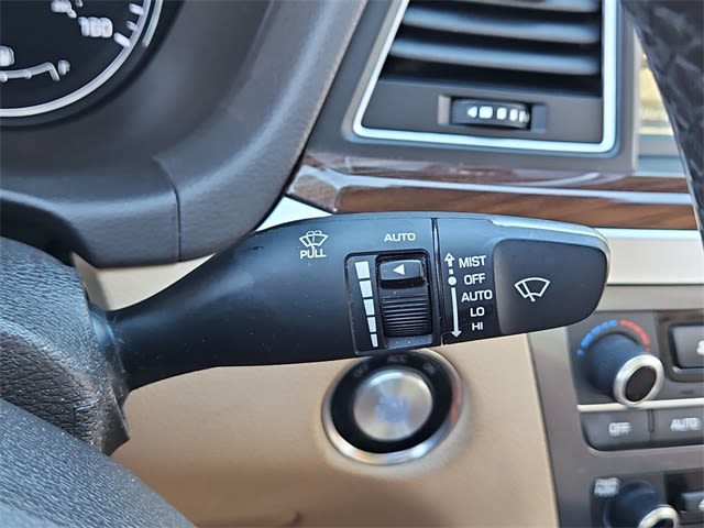 Thumbnail: 2017 Genesis G80 - 33