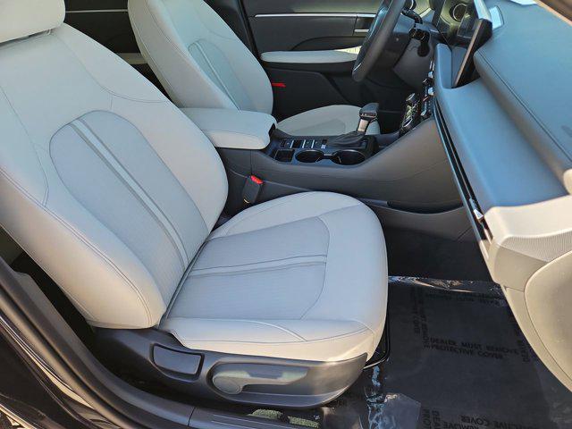 Thumbnail: 2026 Hyundai Sonata - 11