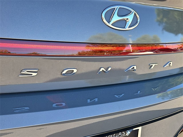 Thumbnail: 2023 Hyundai Sonata - 25