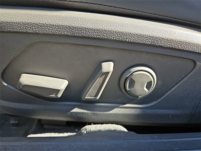 Thumbnail: 2023 Hyundai Sonata - 26