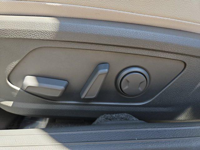 Thumbnail: 2026 Hyundai Sonata - 25