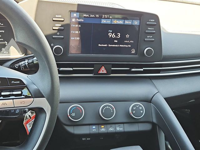Thumbnail: 2023 Hyundai Elantra - 15