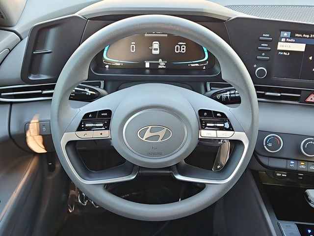 Thumbnail: 2025 Hyundai Elantra - 13
