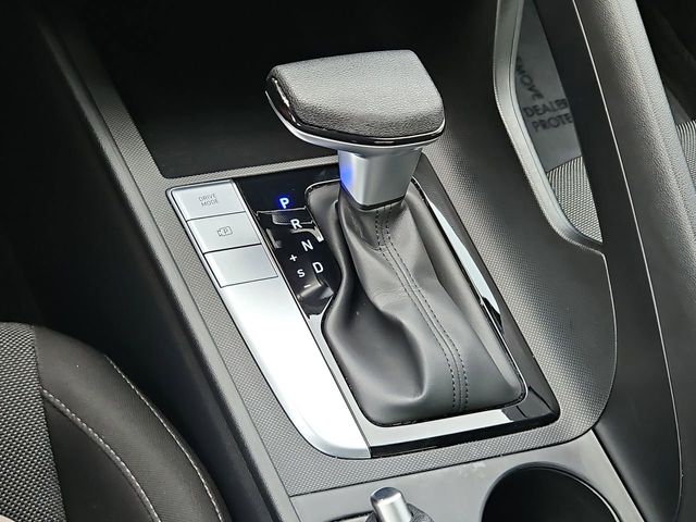 Thumbnail: 2024 Hyundai Elantra - 32