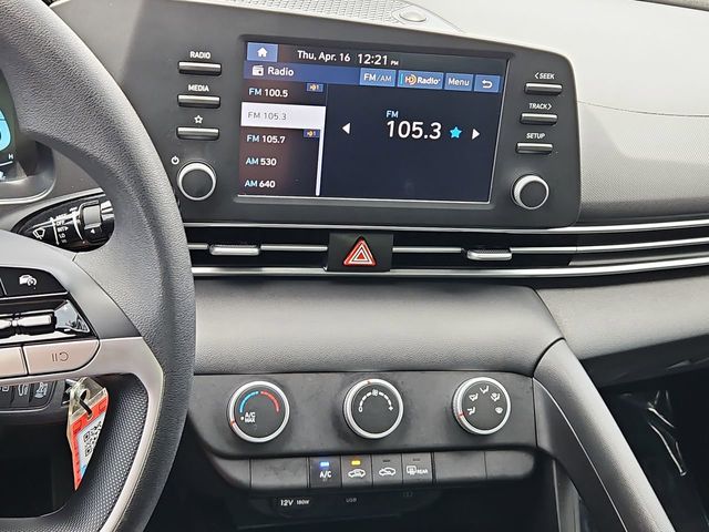 Thumbnail: 2024 Hyundai Elantra - 14
