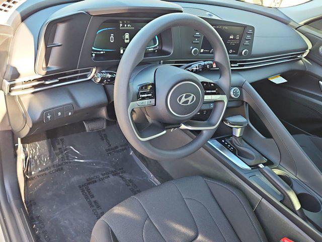 Thumbnail: 2026 Hyundai Elantra - 2