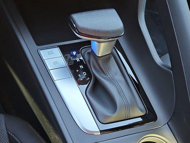 Thumbnail: 2026 Hyundai Elantra - 16