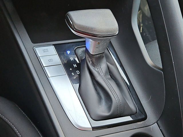 Thumbnail: 2025 Hyundai Elantra - 16