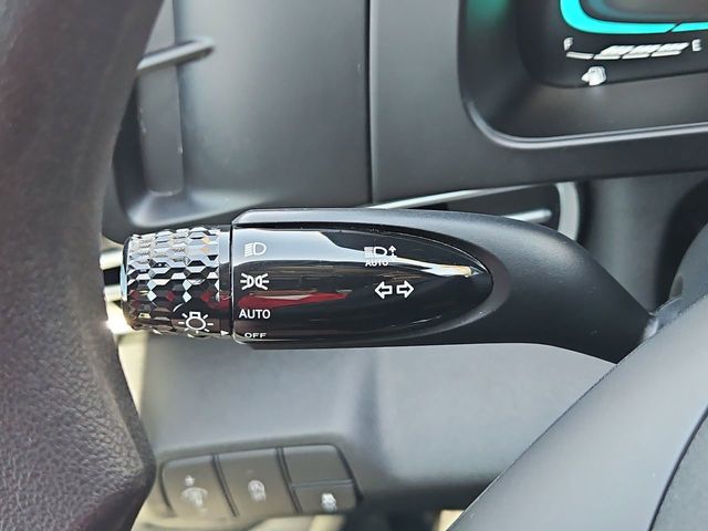Thumbnail: 2025 Hyundai Elantra - 30