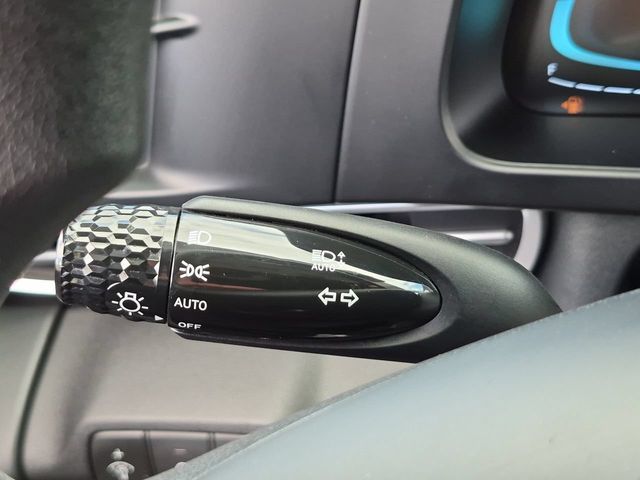 Thumbnail: 2025 Hyundai Elantra - 16