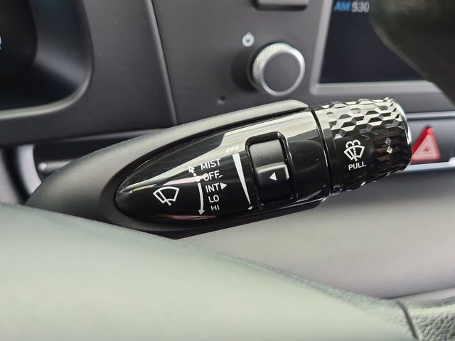Thumbnail: 2025 Hyundai Elantra - 31