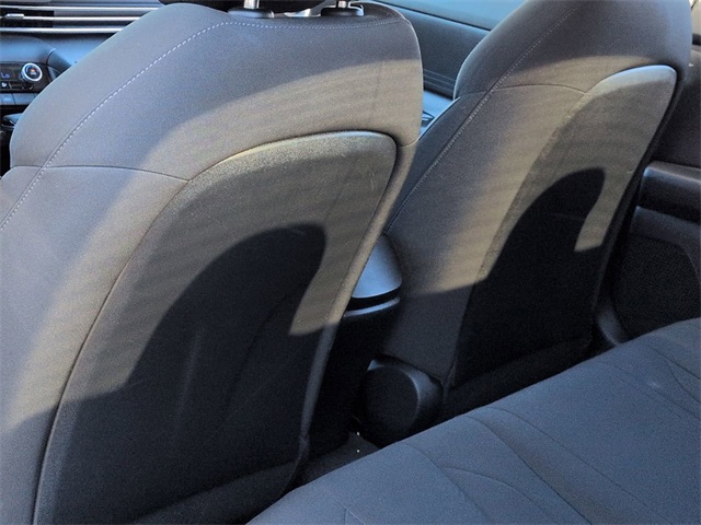 Thumbnail: 2021 Hyundai Elantra - 27