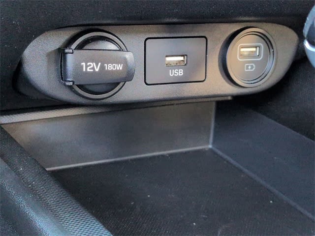 Thumbnail: 2021 Hyundai Elantra - 35