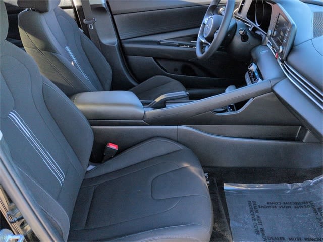 Thumbnail: 2021 Hyundai Elantra - 11