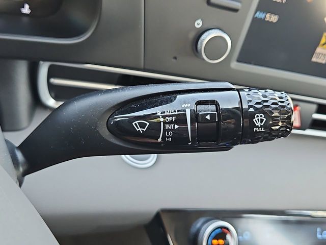 Thumbnail: 2025 Hyundai Elantra - 28