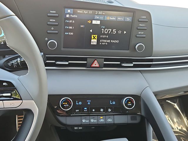 Thumbnail: 2025 Hyundai Elantra - 15