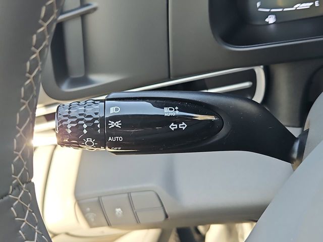 Thumbnail: 2025 Hyundai Elantra - 29