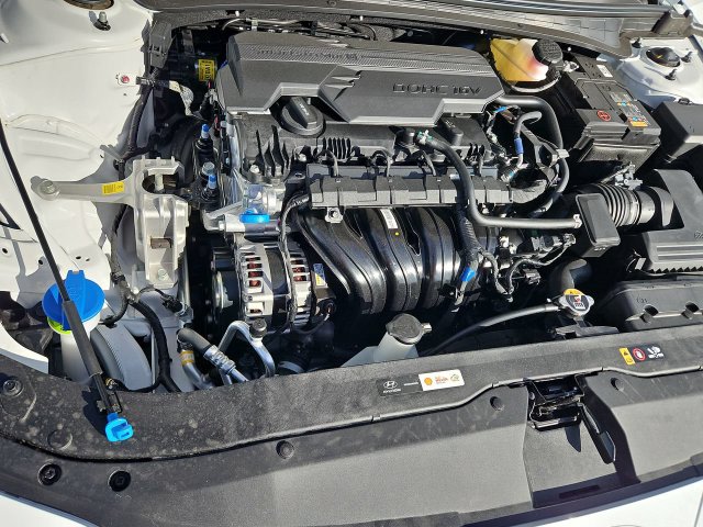 Thumbnail: 2026 Hyundai Elantra - 9
