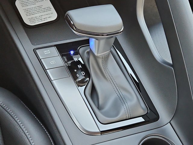 Thumbnail: 2026 Hyundai Elantra - 15