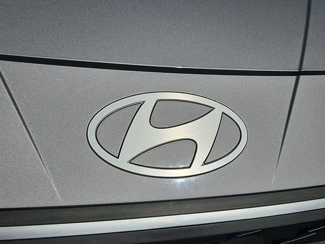 Thumbnail: 2025 Hyundai Elantra - 23