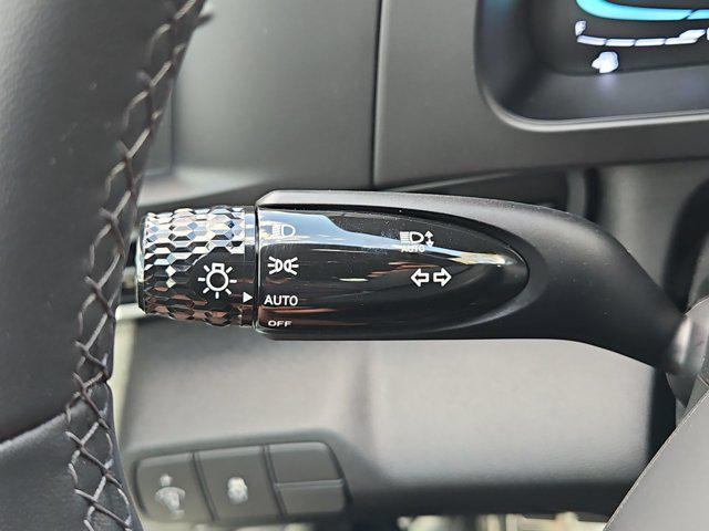 Thumbnail: 2026 Hyundai Elantra - 32