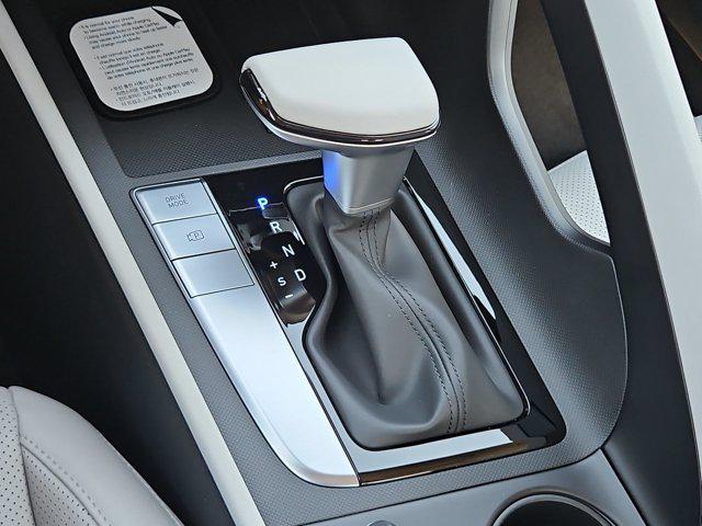Thumbnail: 2026 Hyundai Elantra - 16