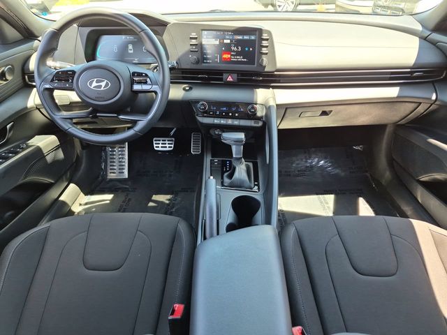 Thumbnail: 2025 Hyundai Elantra - 10