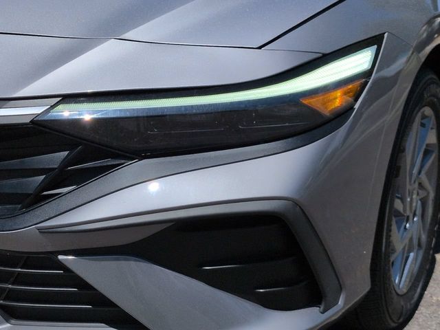 Thumbnail: 2024 Hyundai Elantra - 24