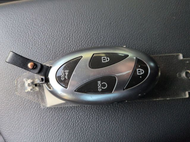 Thumbnail: 2024 Hyundai Elantra - 17