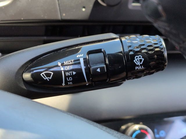 Thumbnail: 2025 Hyundai Elantra - 31
