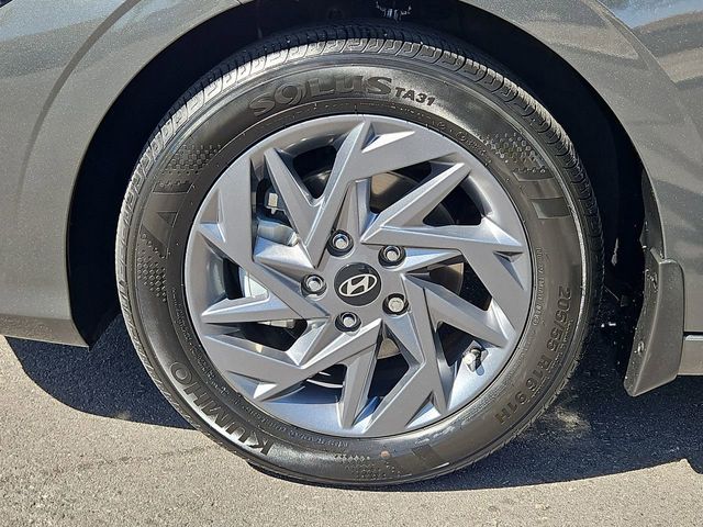 Thumbnail: 2024 Hyundai Elantra - 8