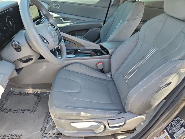 Thumbnail: 2024 Hyundai Elantra - 11