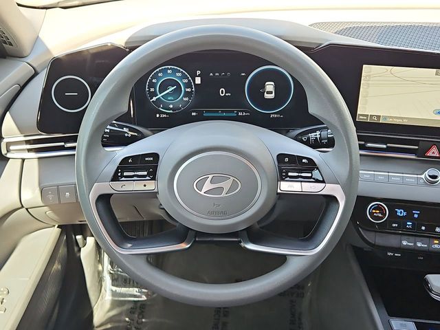 Thumbnail: 2024 Hyundai Elantra - 14
