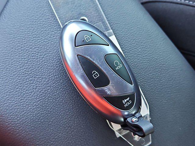 Thumbnail: 2025 Hyundai Elantra - 19