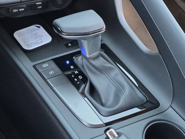 Thumbnail: 2026 Hyundai Elantra - 16