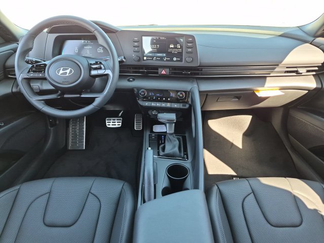 Thumbnail: 2026 Hyundai Elantra - 10