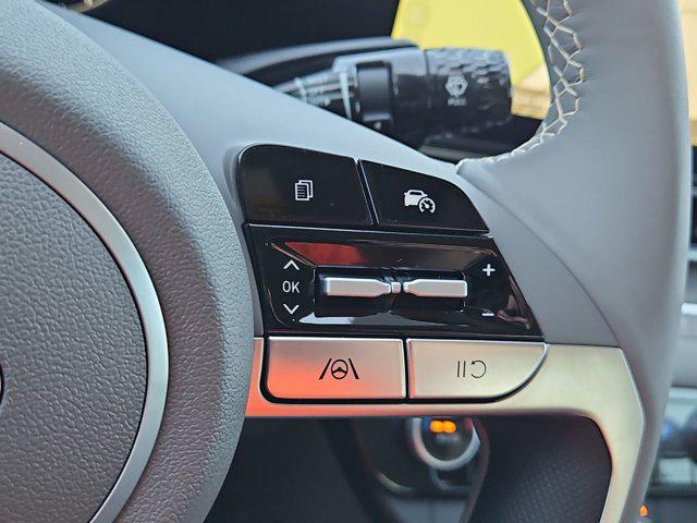 Thumbnail: 2025 Hyundai Elantra - 30