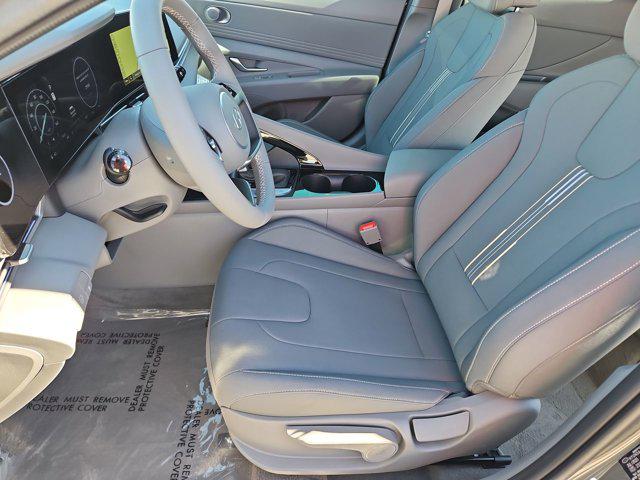 Thumbnail: 2025 Hyundai Elantra - 11