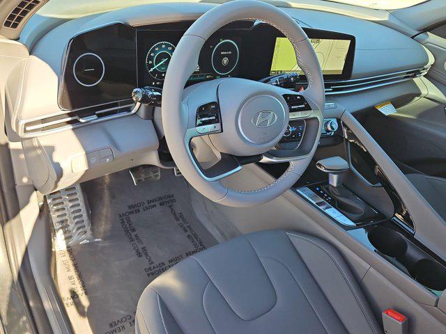 Thumbnail: 2025 Hyundai Elantra - 2