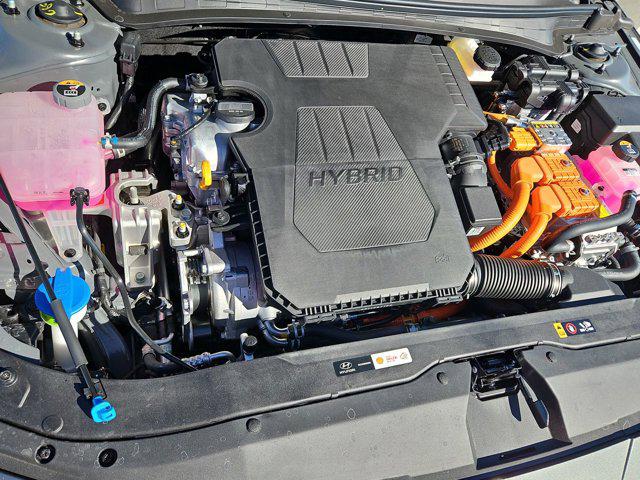 Thumbnail: 2025 Hyundai Elantra - 9