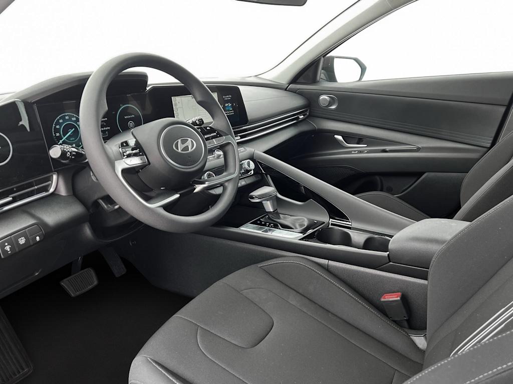 Thumbnail: 2025 Hyundai Elantra - 7