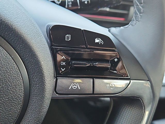 Thumbnail: 2025 Hyundai Elantra - 27