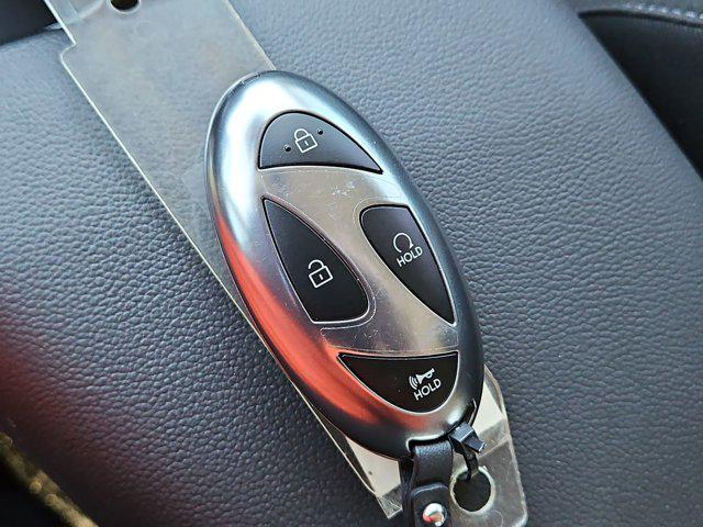 Thumbnail: 2025 Hyundai Elantra - 19