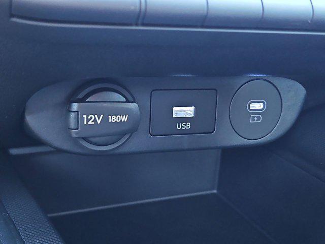 Thumbnail: 2025 Hyundai Elantra - 33