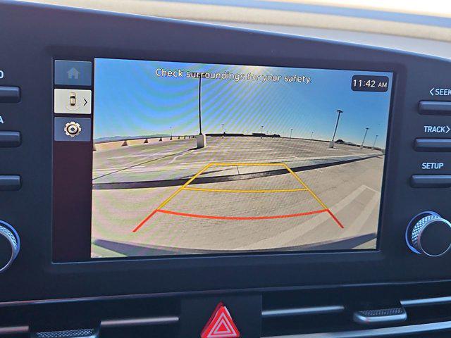 Thumbnail: 2025 Hyundai Elantra - 32