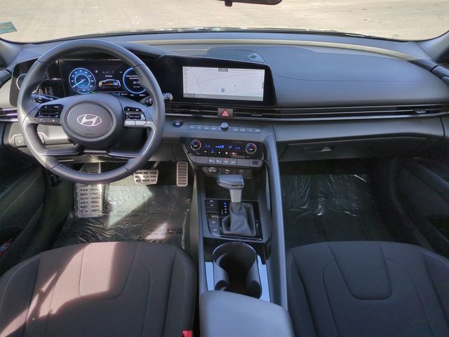 Thumbnail: 2025 Hyundai Elantra - 9
